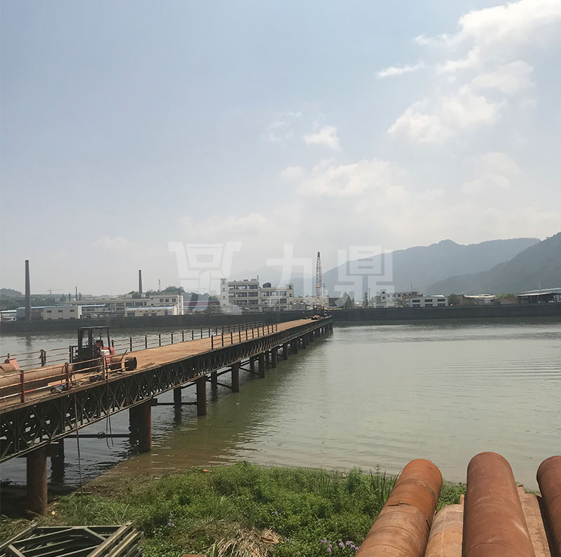 贝雷桥 贝雷桥